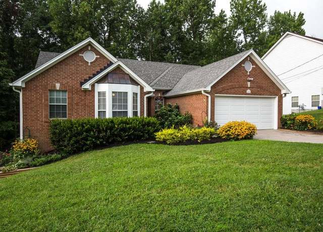 Property at 4108 New Hope Meadow Rd, Hermitage, TN 37076, 5 beds, 3 baths