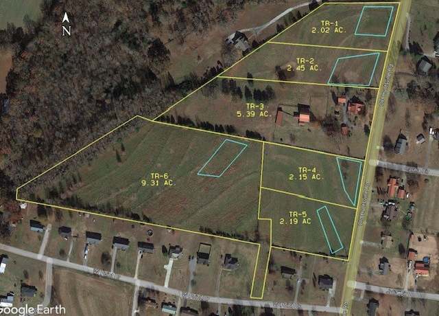 Property at 63 Old Huntsville Rd, Fayetteville, TN 37334, 5 beds, 2 baths
