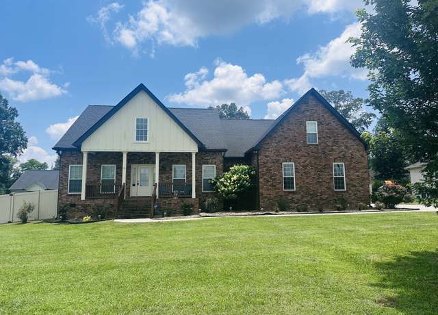 Property at 166 Bluegrass Rd, Manchester, TN 37355, 4 beds, 3 baths