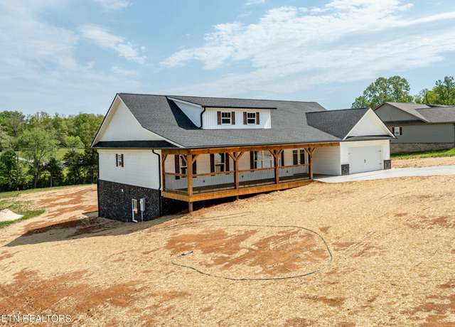 Property at 6229 Bingham Ln, Maryville, TN 37801, 3 beds, 2 baths