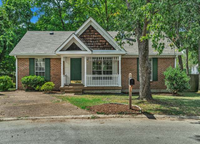 Property at 111 Brockhampton Ct, Goodlettsville, TN 37072, 3 beds, 2 baths