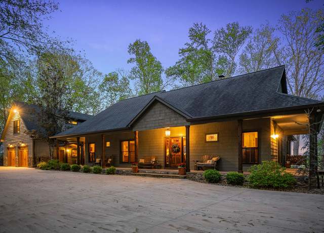 Property at 685 Young Green Rd, Smithville, TN 37166, 4 beds, 4 baths