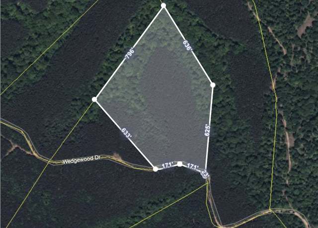 Property at 2238 Wedgewood Dr, Linden, TN 37096