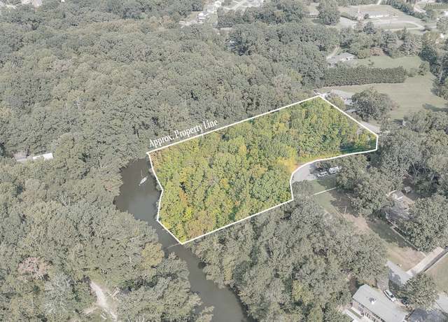 Property at 9824 Waterside Way, Soddy Daisy, TN 37379