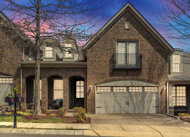 Property at 111 Village Cir, Lebanon, TN 37087, 3 beds, 3 baths