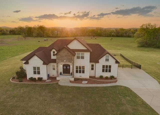 Property at 2465 Stewart Creek Rd, Murfreesboro, TN 37129, 4 beds, 3 baths