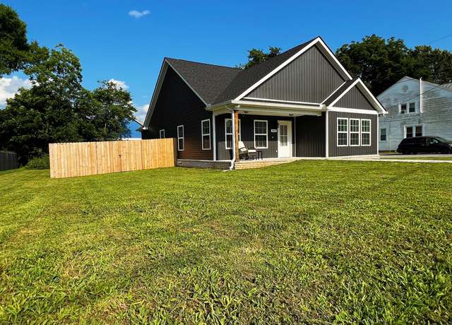Property at 543 2nd Ave N, Lewisburg, TN 37091, 3 beds, 2 baths