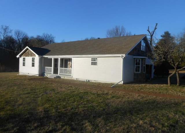 Property at 2081 Neelys Bend Rd, Madison, TN 37115, 4 beds, 2 baths