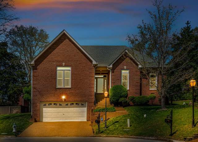 Property at 620 Bayhill Ct, Hermitage, TN 37076, 3 beds, 2 baths