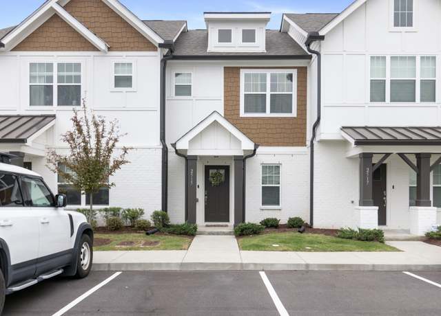Property at 2515 Hanford Ave, Old Hickory, TN 37138, 2 beds, 2.5 baths