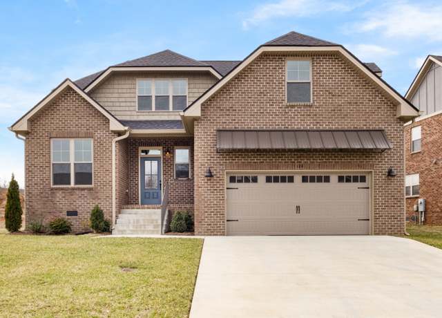 Property at 124 Cottage Ln, Clarksville, TN 37043, 3 beds, 2.5 baths