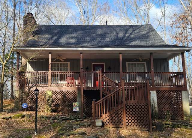 Property at 109 Arrington Ln, Waverly, TN 37185, 4 beds, 2 baths
