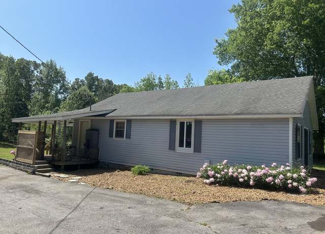 Property at 4755 Old Natchez Trace Trl, Camden, TN 38320, 2 beds, 1 bath