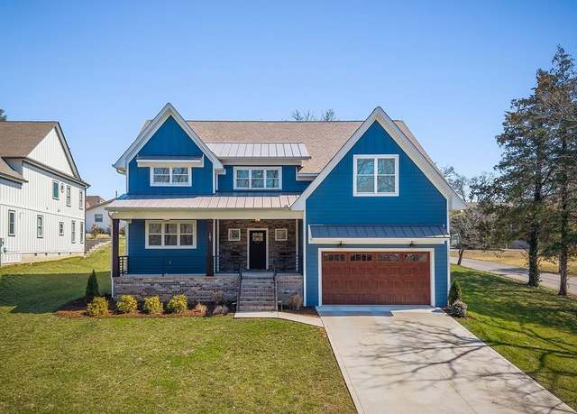 Property at 101 Denton Ave, Cookeville, TN 38501, 4 beds, 3.5 baths