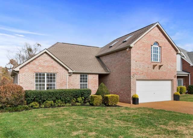 Property at 2639 Danbury Cir, Spring Hill, TN 37174, 3 beds, 2.5 baths