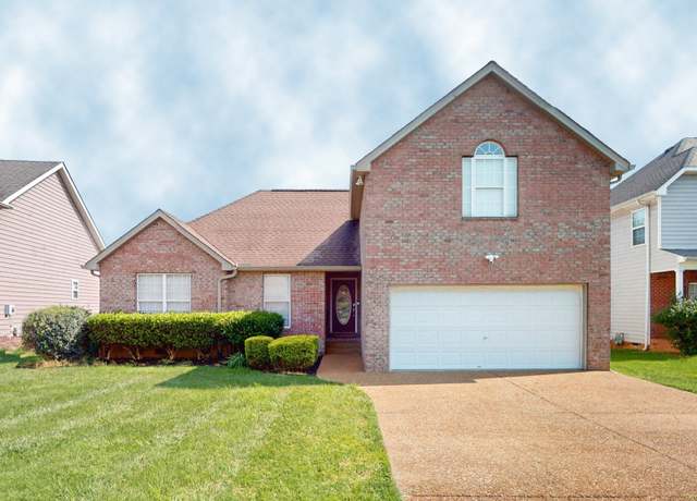 Property at 2639 Danbury Cir, Spring Hill, TN 37174, 3 beds, 2.5 baths