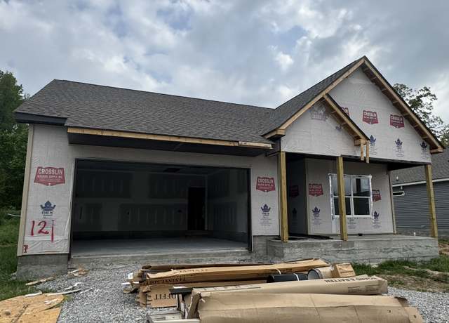 Property at 121 Reece Rd, Baxter, TN 38544, 3 beds, 2 baths