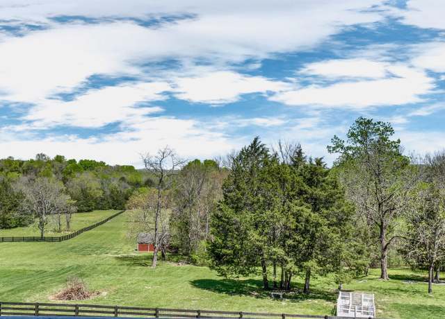 Property at 999 St John Rd, Lascassas, TN 37085, 5 beds, 4 baths