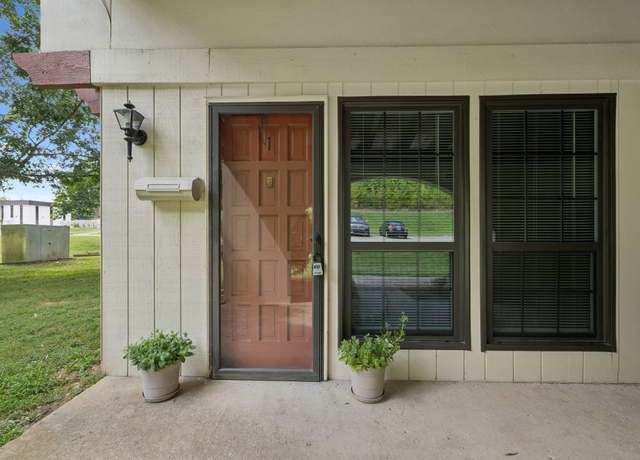 Property at 210 Old Hickory Blvd #1, Nashville, TN 37221, 2 beds, 1.5 baths