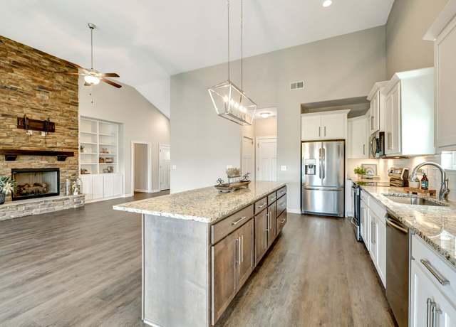 Property at 3927 Runyan Cv, Murfreesboro, TN 37127, 4 beds, 3.5 baths