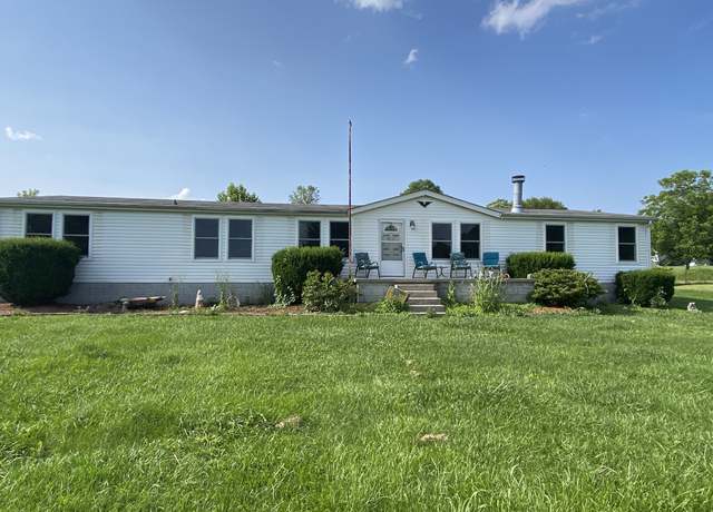 Property at 417 Buttermilk Hollow Rd, Bethpage, TN 37022, 4 beds, 3 baths