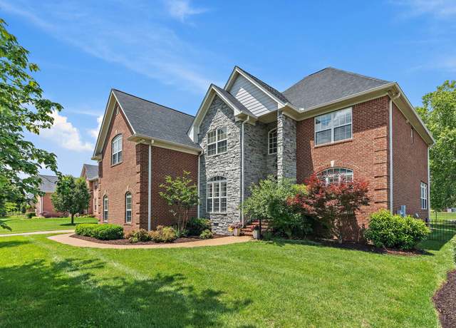 Property at 333 Shadow Creek Dr, Brentwood, TN 37027, 4 beds, 3.5 baths