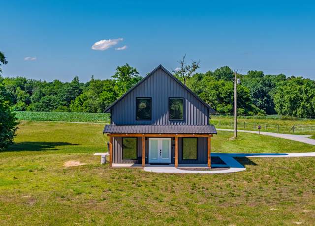 Property at 14 Lewter Rd, Taft, TN 38488, 2 beds, 2 baths