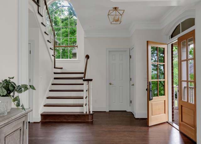 Property at 801 Vivians Way, Brentwood, TN 37027, 4 beds, 4.5 baths
