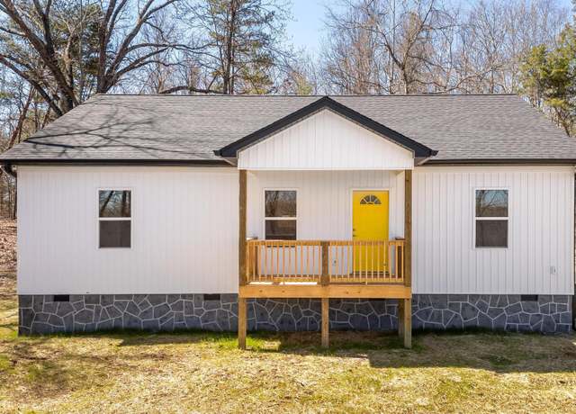 Property at 1066 Pendall Ln, Soddy Daisy, TN 37379, 3 beds, 2 baths