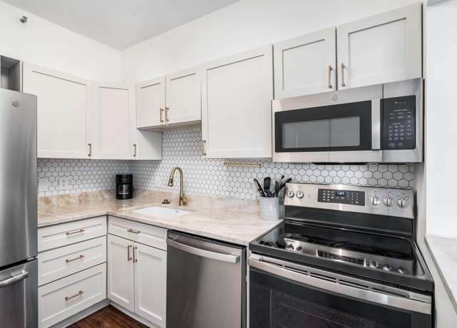 Property at 900 19th Ave S #605, Nashville, TN 37212, 1 bed, 1 bath