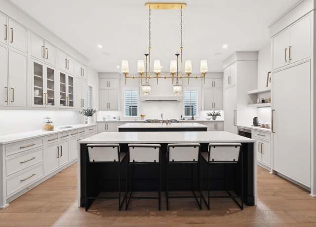 Property at 6311 Callie Ln, Brentwood, TN 37027, 4 beds, 5 baths