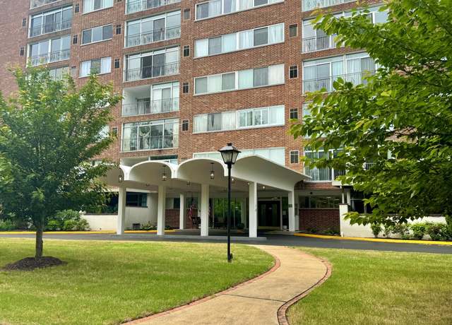 Property at 1414 Continental Dr #302, Chattanooga, TN 37405, 2 beds, 2 baths