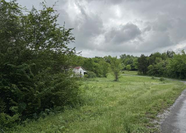 Property at 954 Normandy Ln, Normandy, TN 37360, 3 beds, 2 baths