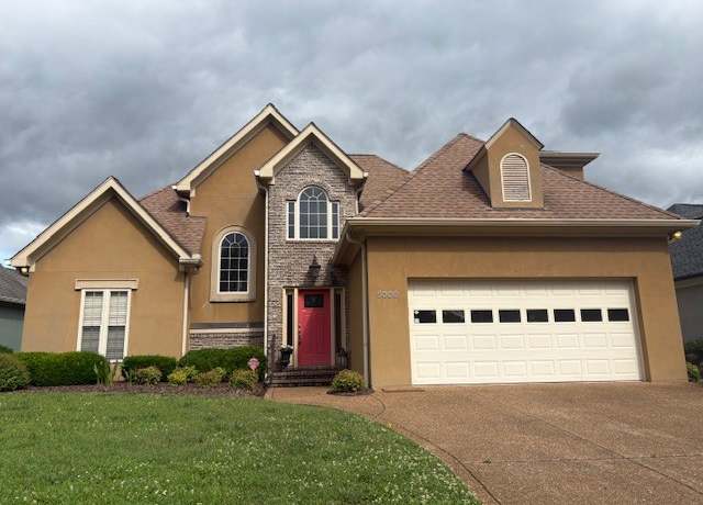 Property at 5008 Camelot Dr, Columbia, TN 38401, 3 beds, 2.5 baths