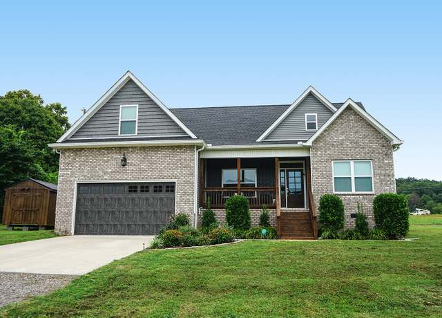 Property at 124 Piney Rd, Dickson, TN 37055, 3 beds, 2 baths