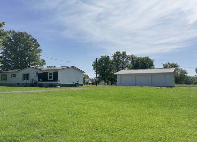 Property at 118 Rimfire Dr, Beechgrove, TN 37018, 3 beds, 2 baths