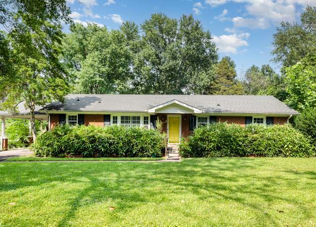 Property at 614 Lillard Rd, Murfreesboro, TN 37130, 3 beds, 2 baths