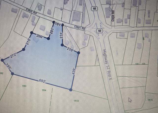 Property at 608 Days Rd, Lafayette, TN 37083