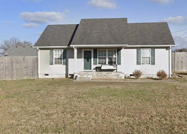 Property at 100 Moriah Ave, Lewisburg, TN 37091, 3 beds, 2 baths