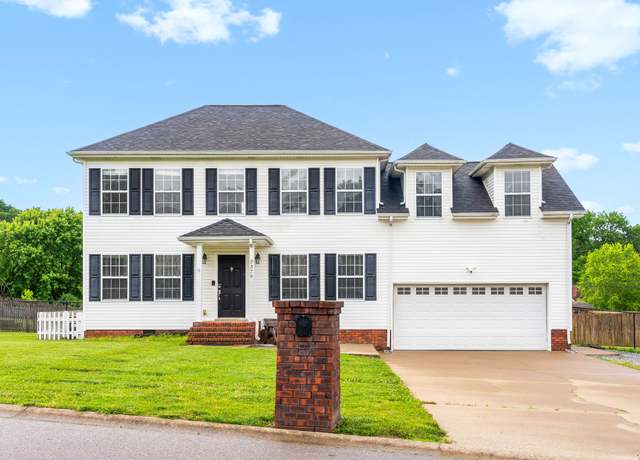 Property at 3379 Shivas Rd, Clarksville, TN 37042, 3 beds, 2.5 baths