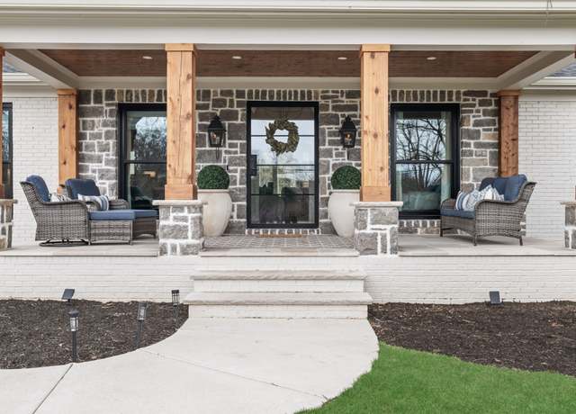 Property at 5669 Cloverland Dr, Brentwood, TN 37027, 5 beds, 5 baths