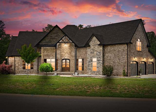 Property at 1161 Reda Dr, Clarksville, TN 37042, 3 beds, 3.5 baths