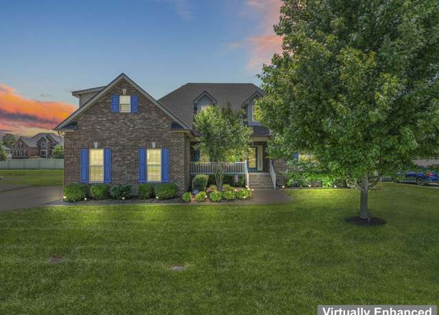 Property at 422 Paul Norman Dr, Murfreesboro, TN 37127, 4 beds, 2 baths