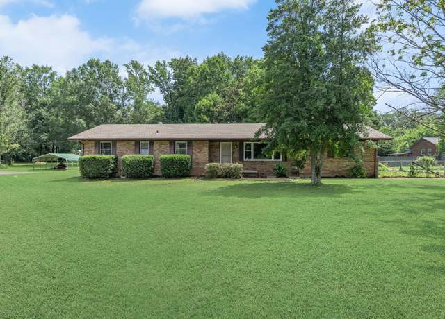 Property at 75 Belmar Rd, Manchester, TN 37355, 5 beds, 3 baths