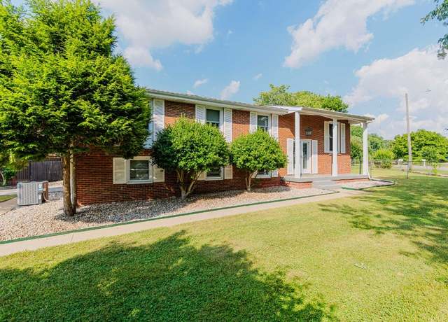 Property at 6534 Marauder Dr, Nashville, TN 37209, 5 beds, 2.5 baths