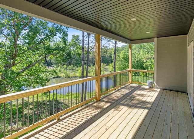 Property at 565 Shelton Rd, Manchester, TN 37355, 4 beds, 3 baths