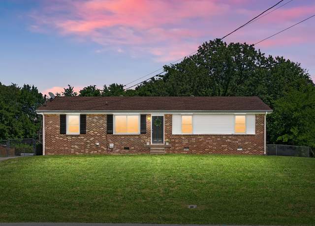 Property at 1319 Courtney Dr, Clarksville, TN 37042, 3 beds, 1 bath