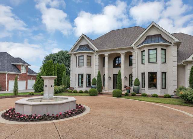 Property at 238 Pelham Dr, Brentwood, TN 37027, 4 beds, 3.5 baths