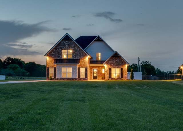 Property at 7009 Virgil Ct, Murfreesboro, TN 37129, 3 beds, 3 baths