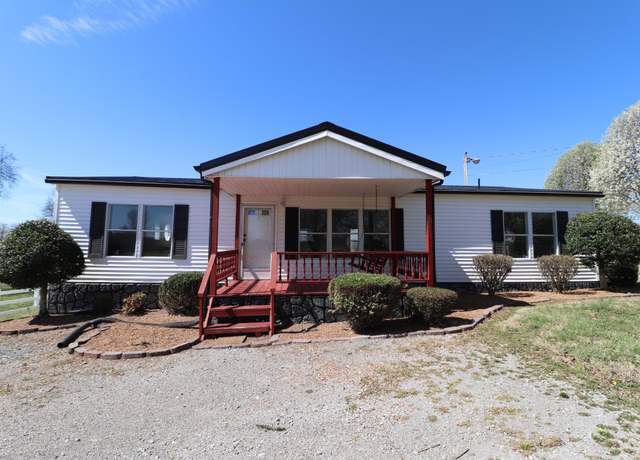Property at 1285 Carey Rd, Hartsville, TN 37074, 3 beds, 2 baths